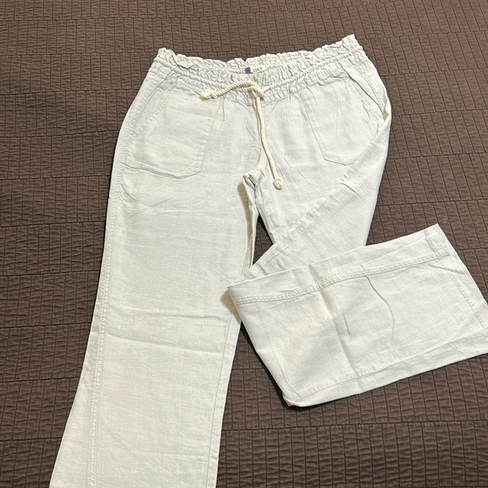 Roxy cream colored wide-leg linen pants.